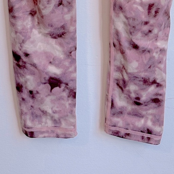 NWT Maurices High Rise Shades of Pink Tie Dye Leggings Size Medium - Picture 5 of 11